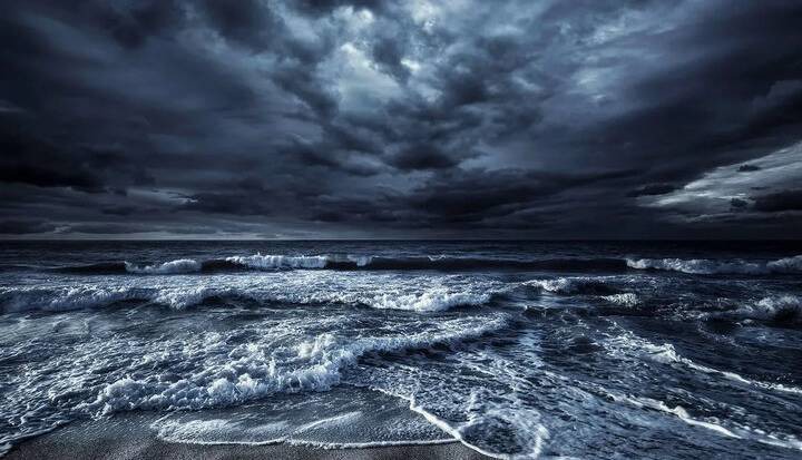 هشدار نارنجی دریایی در مازندران؛ دریای خزر از پنجشنبه شب طوفانی می‌شود