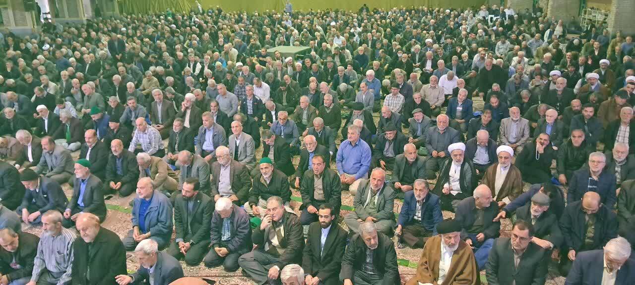 روزه تمرین مقاومت در برابر تحریم‌های دشمن است