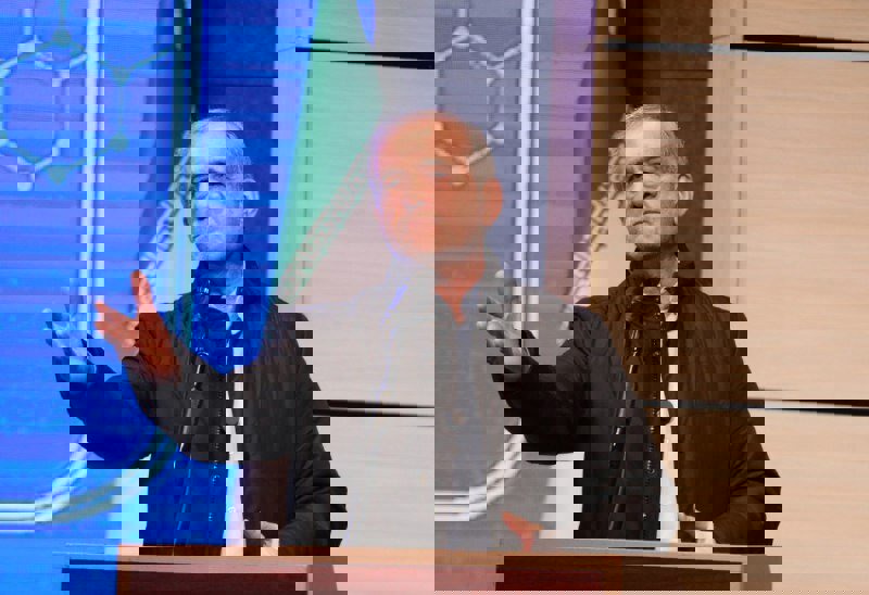 چشم‌انداز مثبت مذاکرات ژنو؛ ایران چهارراه ترانزیتی منطقه می‌شود