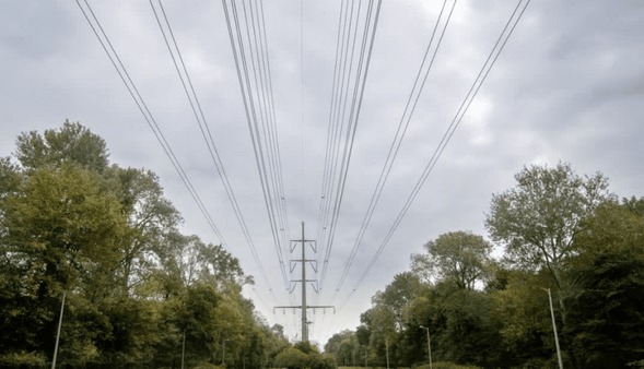 بهره‌برداری از ۷ هزار و ۹۴۳ میلیارد تومان پروژه صنعت برق مازندران