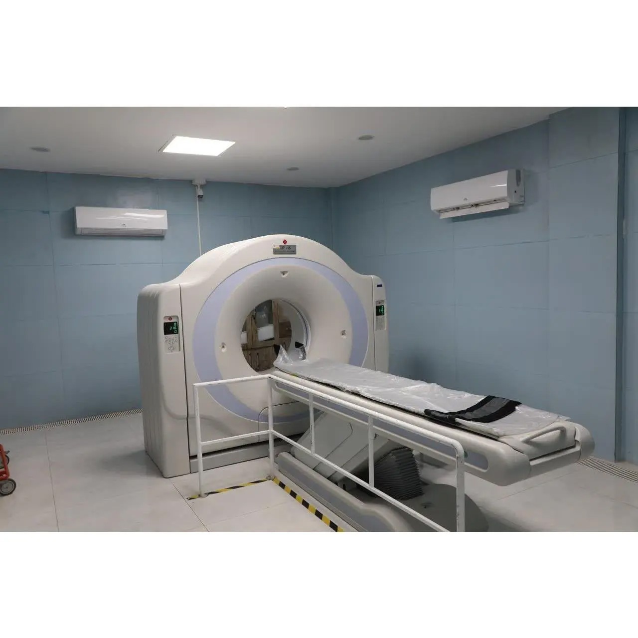 افتتاح ۲۱ طرح بزرگ بهداشت و درمان و جهش تاریخی سلامت در استان