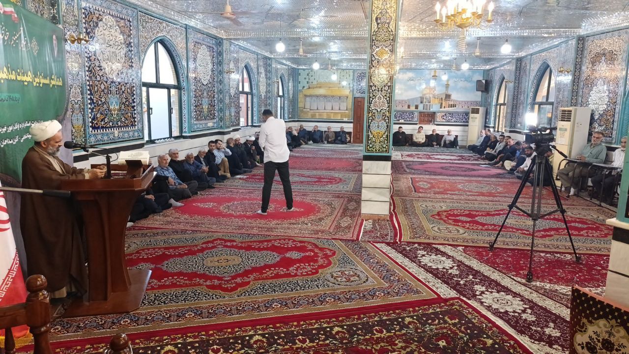 محرم امسال باید مروج روحیه انقلابی و حماسی در نسل جوان باشد
