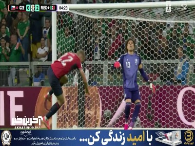لحظه مصدومیت شدید بازیکن چک از ناحیه مچ پا