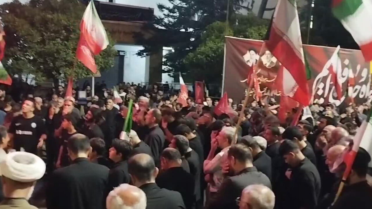 قرار شبانه عزاداران رهبر شهید در مازندران