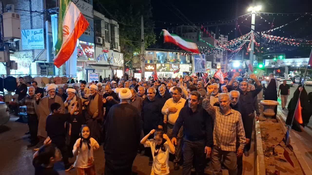 تجدید میثاق مردم نکا در یکصد و سی‌وسومین اجتماع میدانی