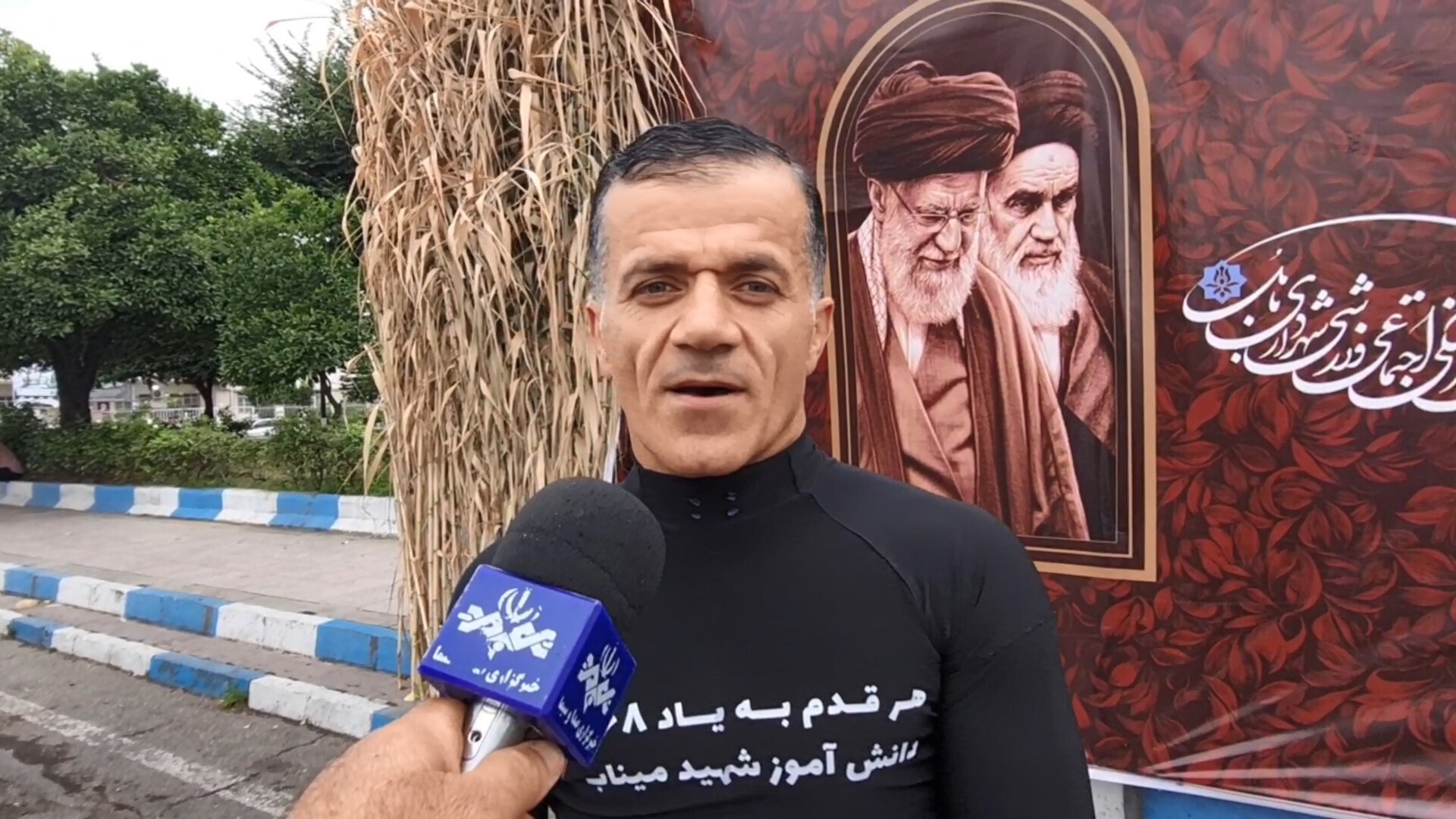 دونده مازندرانی مسیر بابل تا آمل را به یاد ۱۶۸ شهید دانش‌آموز میناب دوید