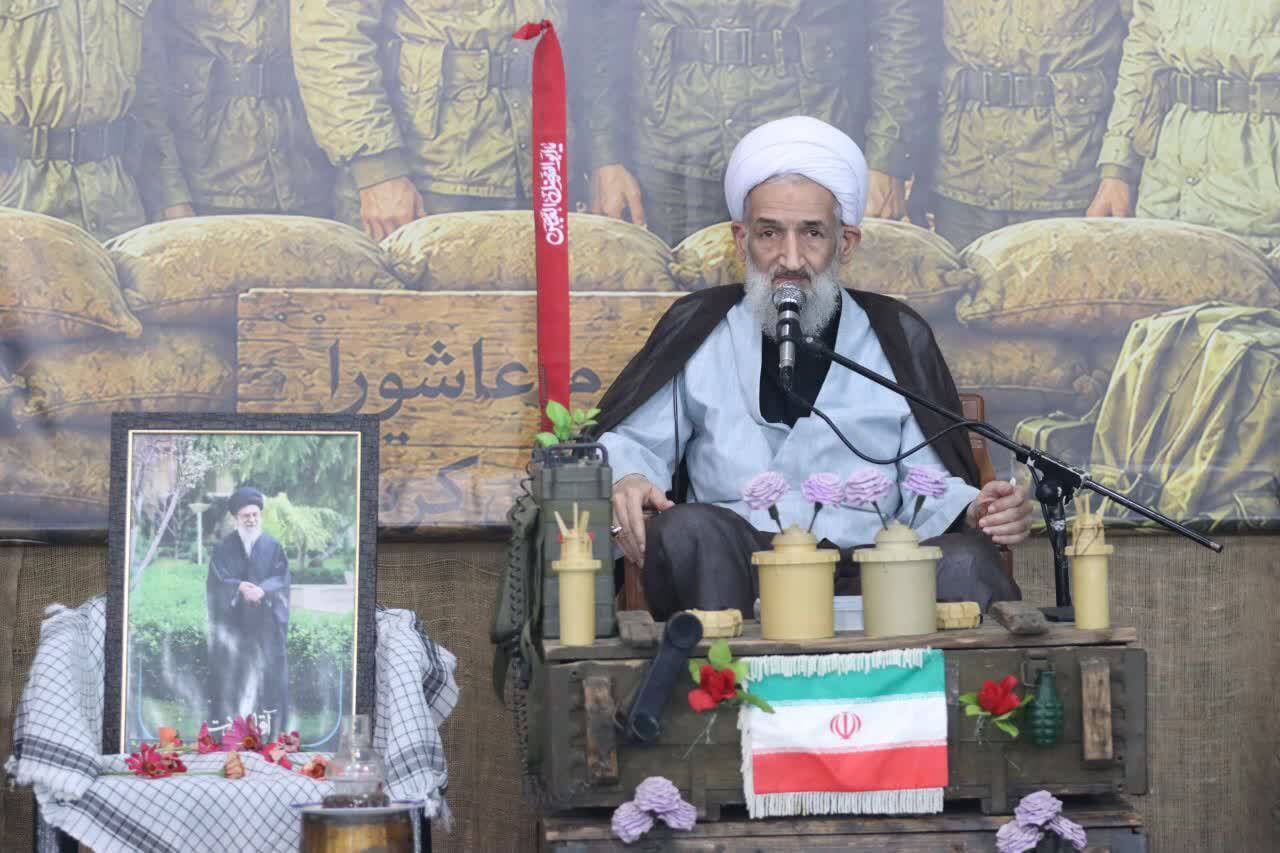 پیروی از فرهنگ حسینی، تنها راه مقابله با مظاهر ضلالت و استکبار جهانی