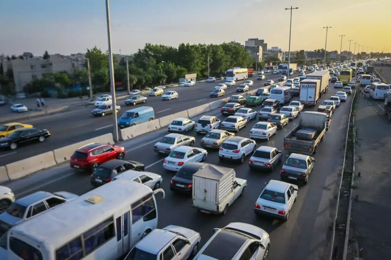 جاده کندوان و آزادراه تهران - شمال یک‌طرفه شد