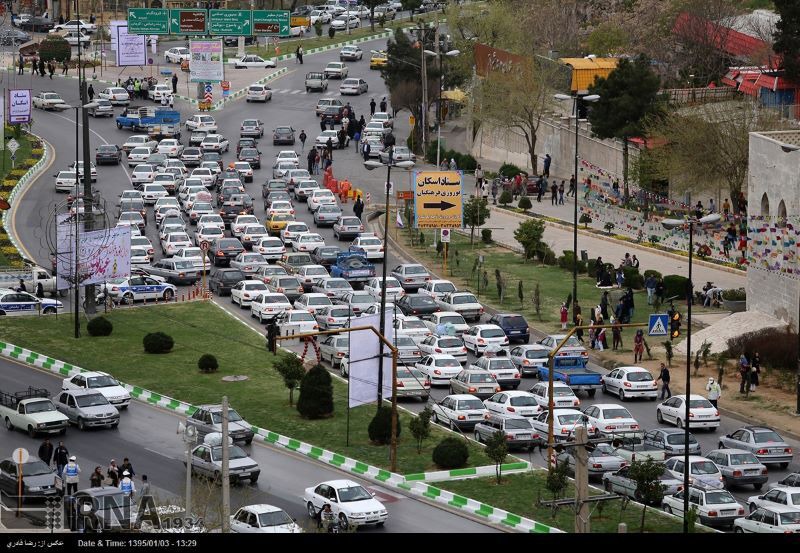 ترافیک در مبادی ورودی به مازندران سنگین است
