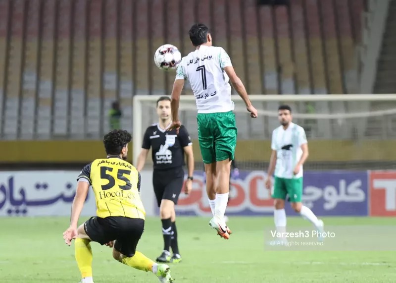 بازی ذوب‌آهن و سپاهان لغو شد