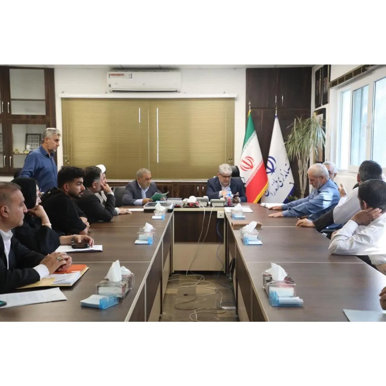 مسائل عمرانی و زیرساختی مردم در دیدار با معاون استاندار مازندران بررسی شد