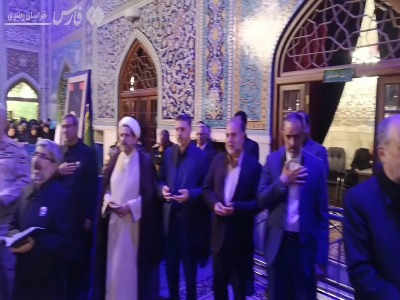 فیلم/ آغاز هفته دفاع مقدس با حضور مسئولان خراسانی در رواق دارالذکر