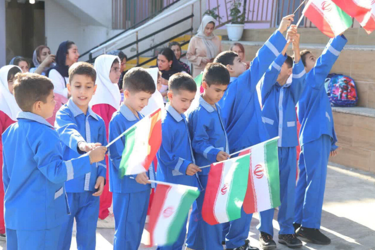 ۵۲۰ هزار دانش‌آموز  مازندران راهی مدارس شدند