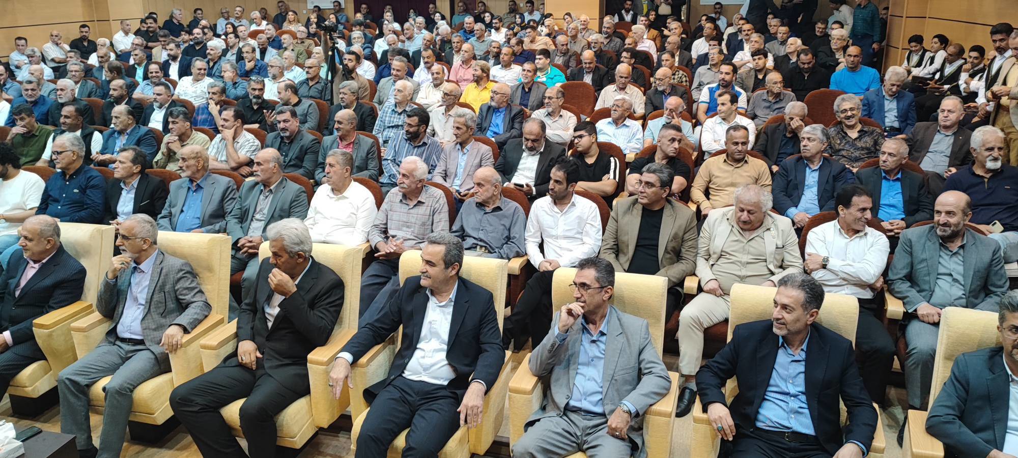 تجلیل از ۳۰۰ ورزشکار و پیشکسوت شهرستان نور