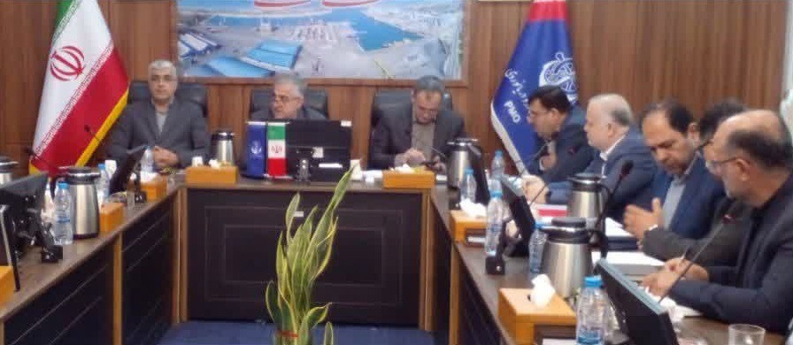 تأکید بر تسریع در ورود و ترخیص کالا‌های اساسی در بنادر مازندران