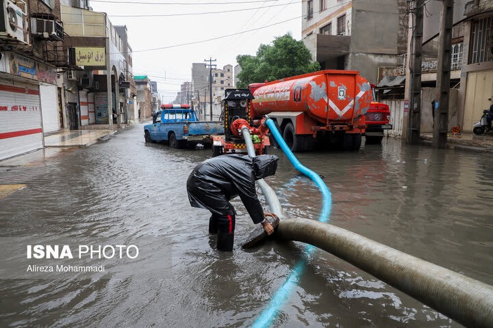 بحران خطوط ریزشی شهر اهواز در فصل بارندگی