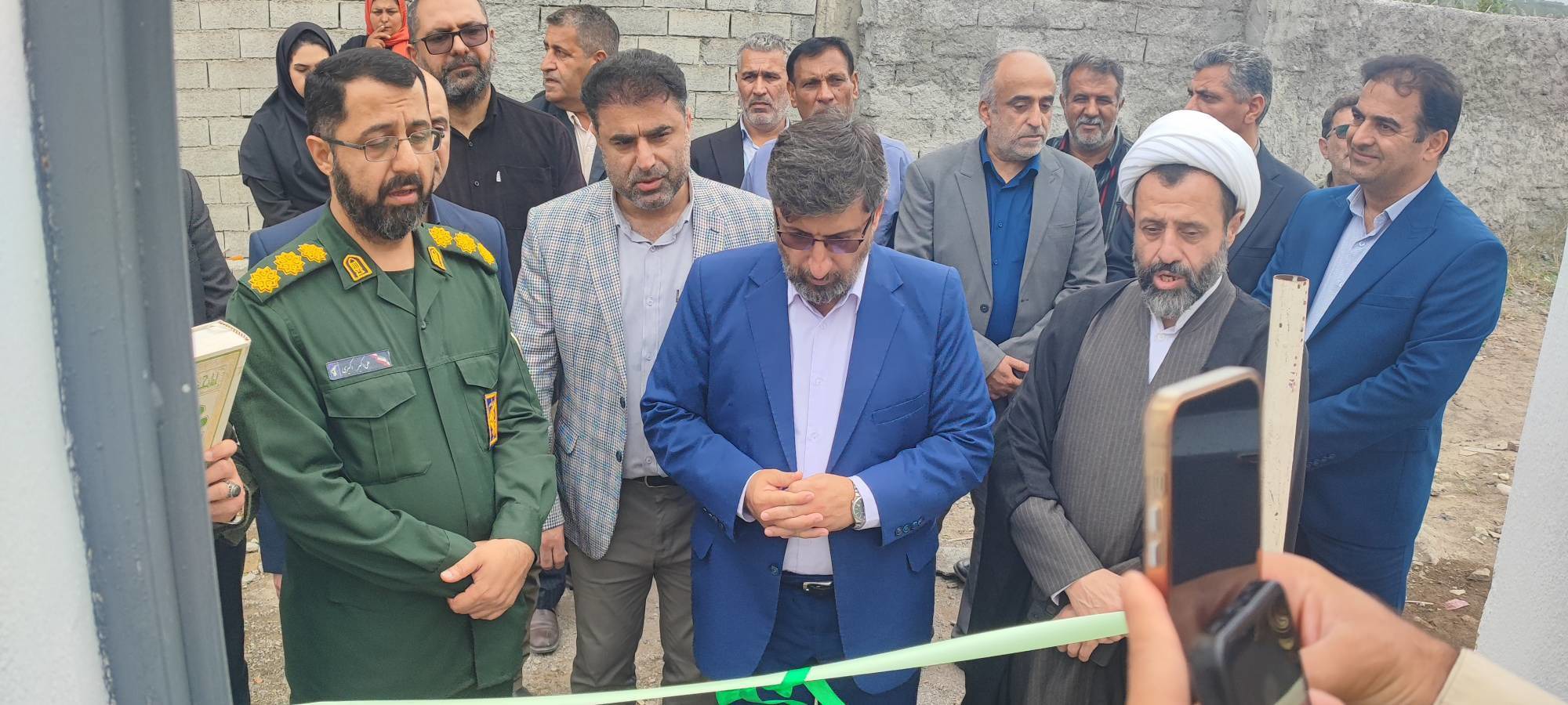احداث و بازسازی ۲ واحد مسکونی برای اقشار کم‌برخوردار در ایزدشهر