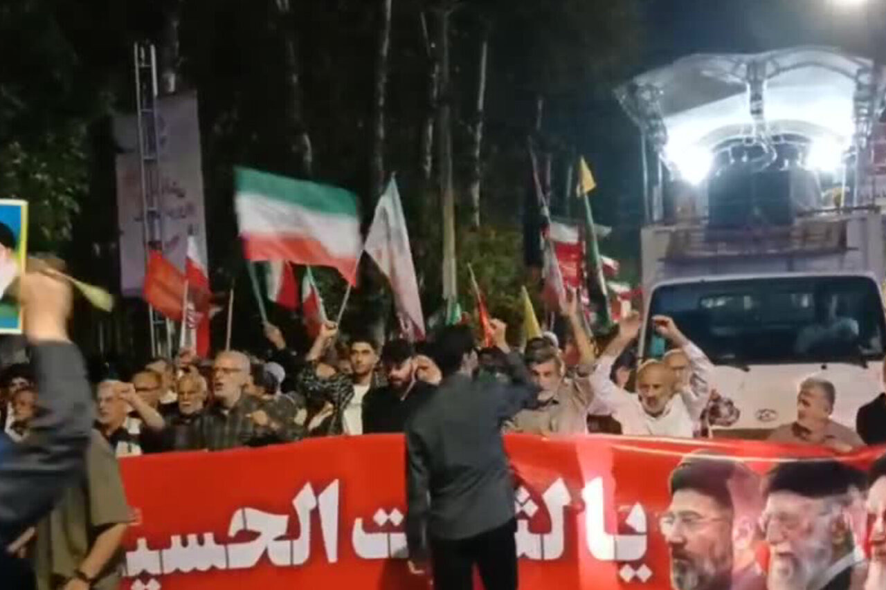 حضور باشکوه مردم مبعوث مازندران در اجتماع ۲۱۵