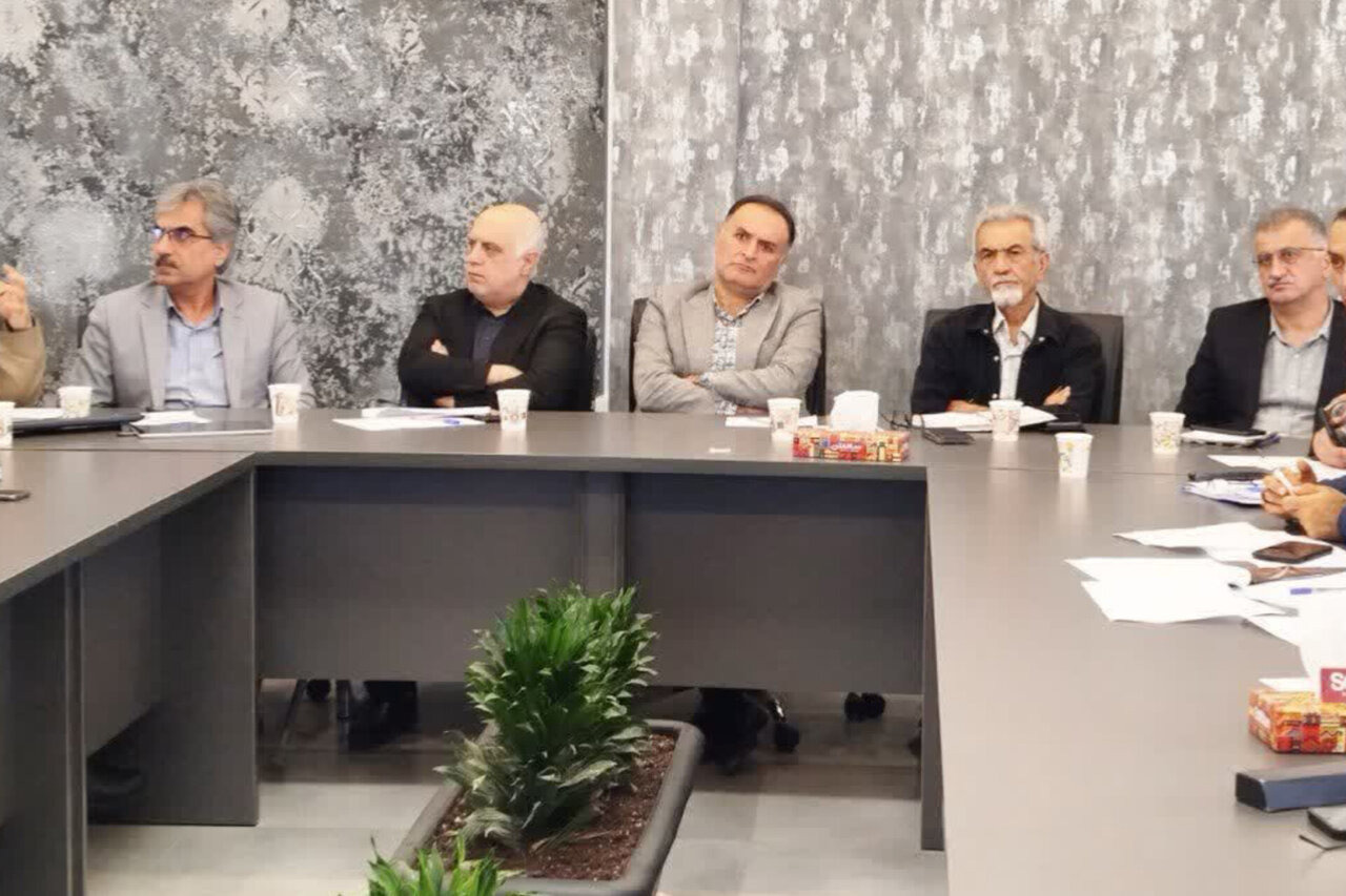 حل چالش‌های معیشتی جوامع محلی محور برنامه‌های نوین جنگلداری باشد