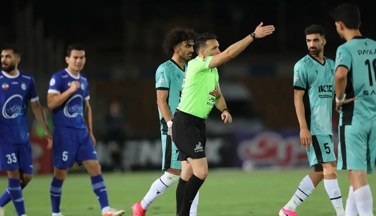 جدول رده‌بندی و وضعیت قرمز چند تیم؛ پرسپولیس بالاتر از مدعیان قهرمانی