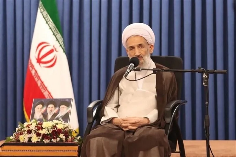 رونمایی از پوستر نخستین همایش ملی علامه ملاعلی نوری در ساری