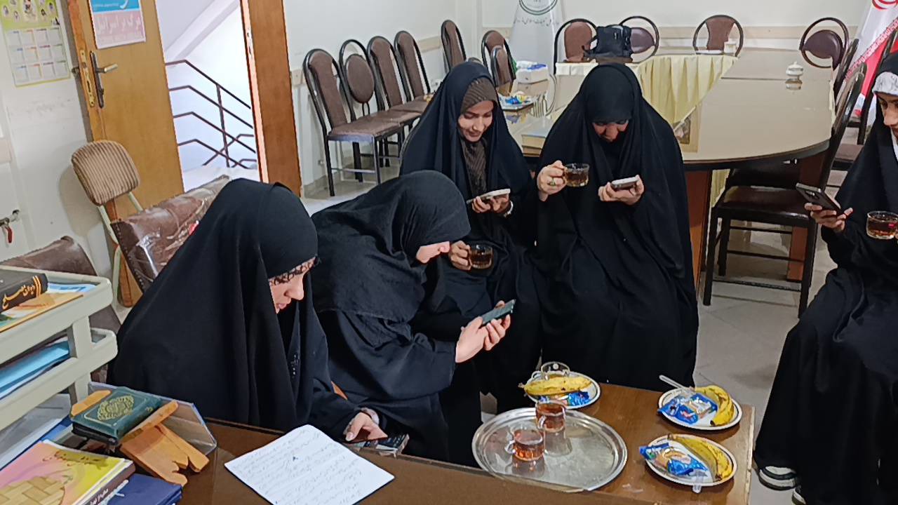 صف‌آرایی ۵۰۰ نوجوان مازندرانی در رویداد ملی رسانه‌ای خط‌شکن